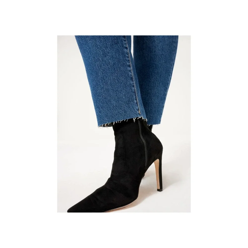 Good American - Good Classic Raw Hem Jeans - Size 12 *NEW* - Picture 4 of 10